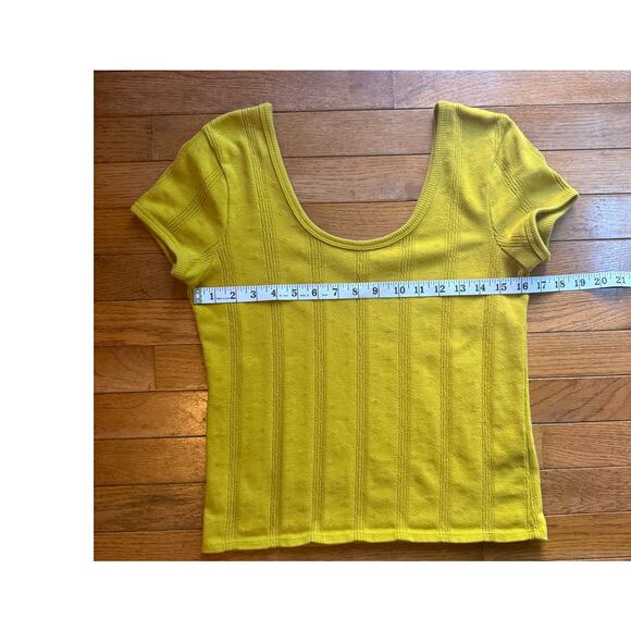 Madewell Scoop neck short sleeve tee yellow/mustard Small - Picture 5 of 10